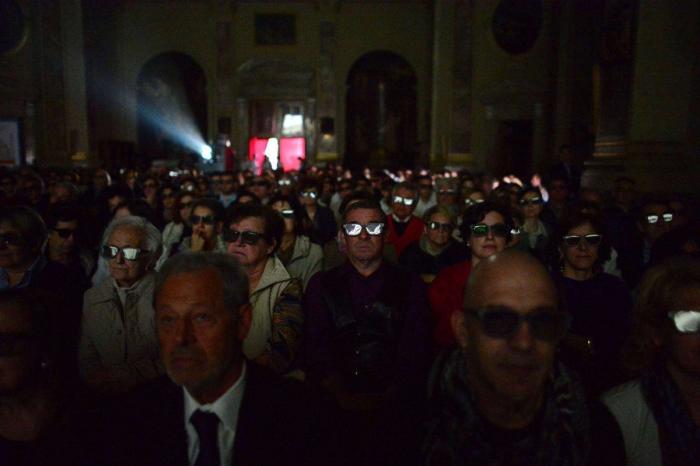 Las imágenes más llamativas de la ceremonia de canonización de Juan XXIII y Juan Pablo II (FOTOS)