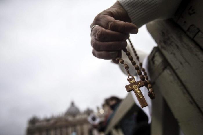 Las imágenes más llamativas de la ceremonia de canonización de Juan XXIII y Juan Pablo II (FOTOS)