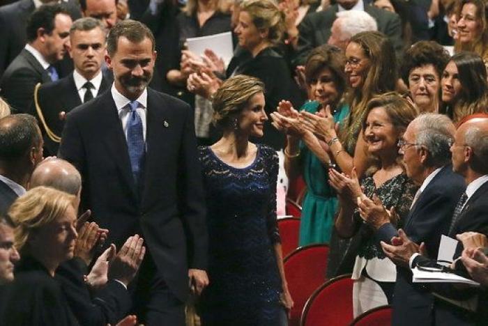 Premios Príncipe de Asturias 2014: Paloma Rocasolano se viste como Letizia en 2012