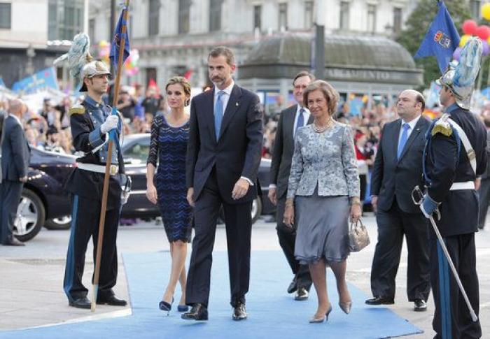 Premios Príncipe de Asturias 2014: Paloma Rocasolano se viste como Letizia en 2012