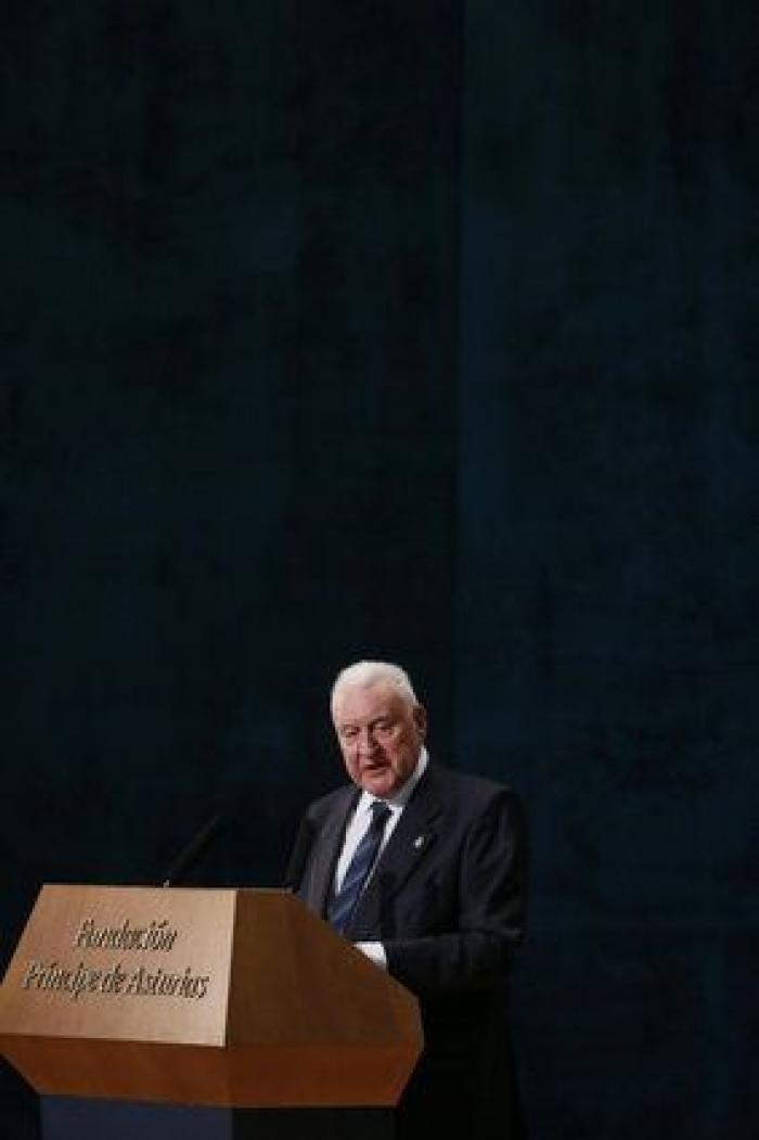 Premios Príncipe de Asturias 2014: Paloma Rocasolano se viste como Letizia en 2012