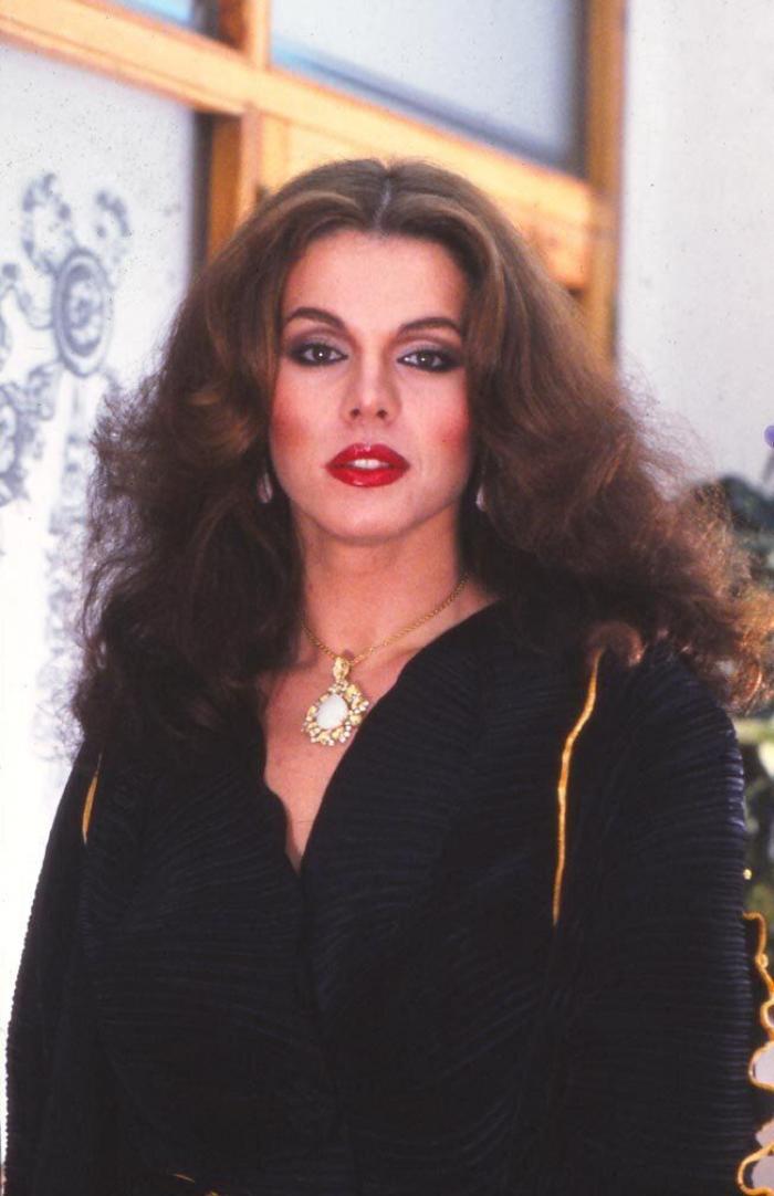 Polémica tras los comentarios de Pelayo Díaz en 'Hormigas blancas' a raíz del estilismo de Bibiana Fernández