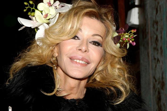 Polémica tras los comentarios de Pelayo Díaz en 'Hormigas blancas' a raíz del estilismo de Bibiana Fernández