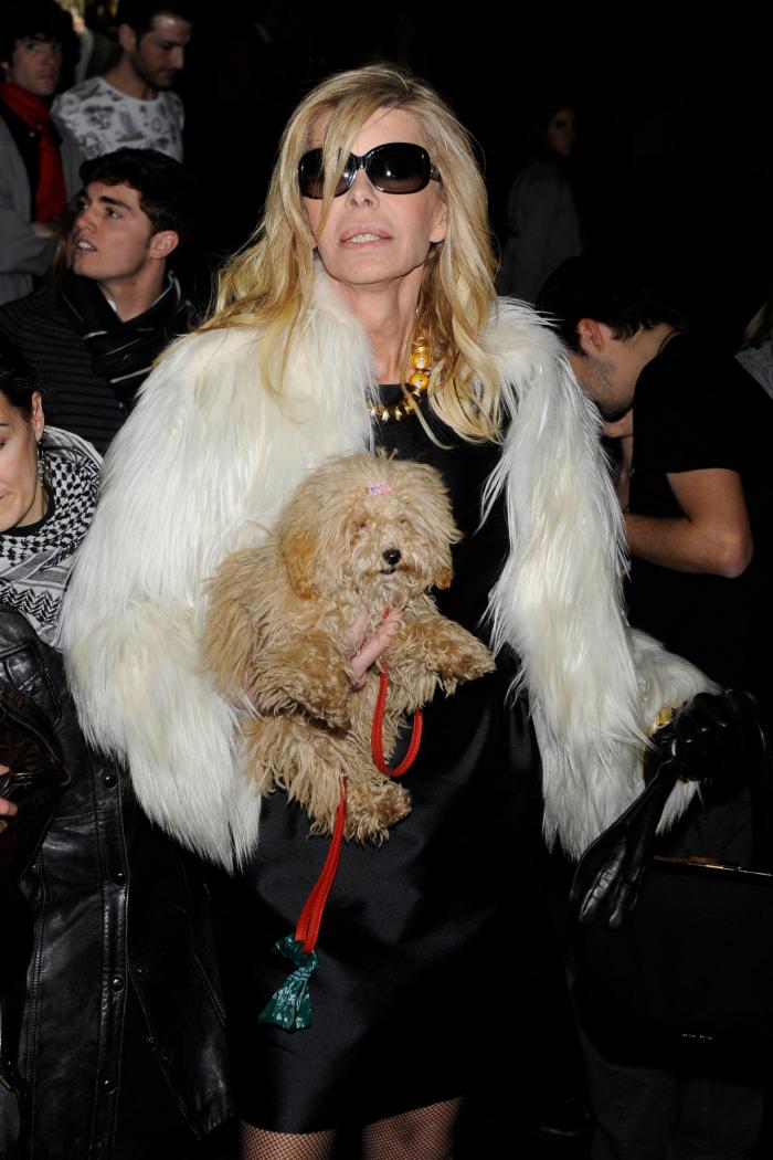 Polémica tras los comentarios de Pelayo Díaz en 'Hormigas blancas' a raíz del estilismo de Bibiana Fernández