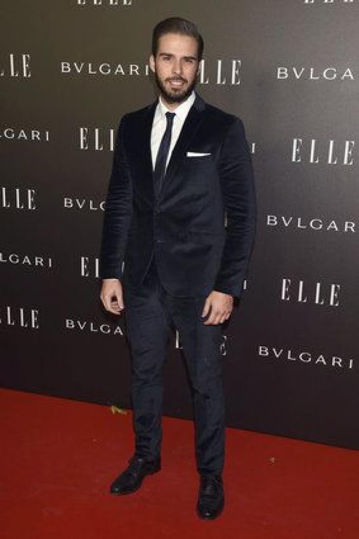 Sara Carbonero enseña pierna, escote y tatuaje en la fiesta Elle (FOTOS)