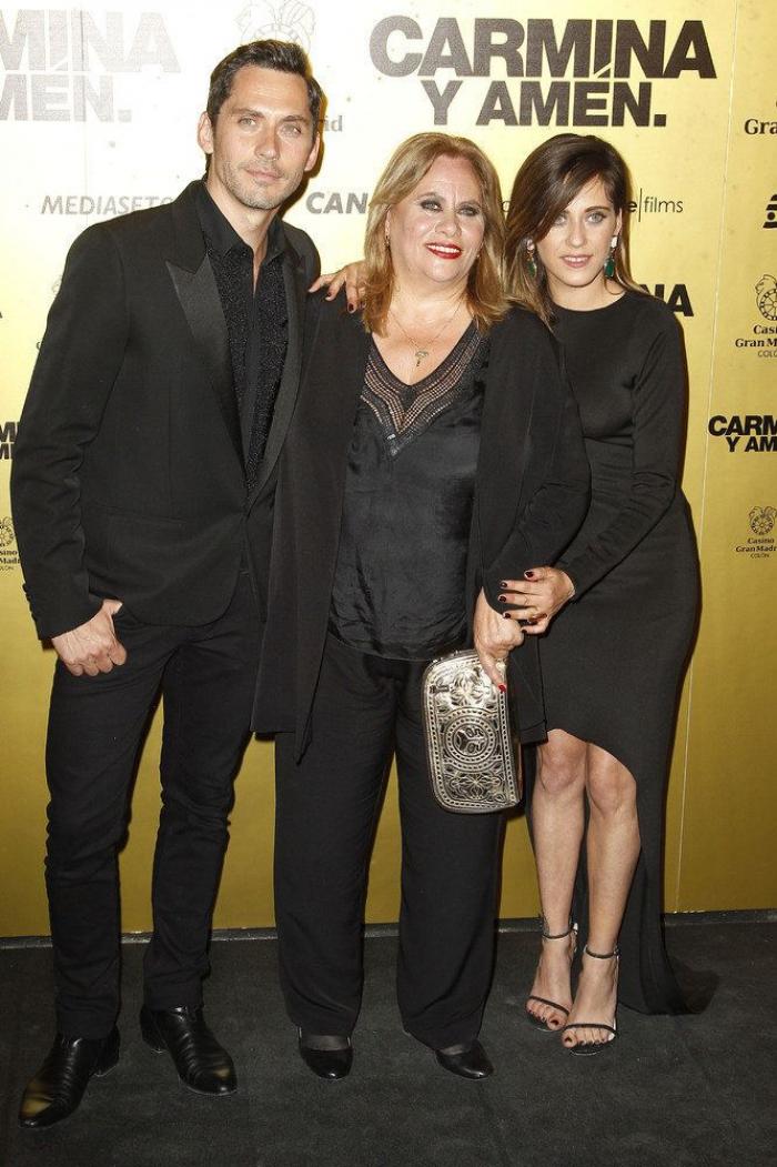 Fotos del estreno de 'Carmina y Amén': alfombra roja de luto para ver la película de Paco León