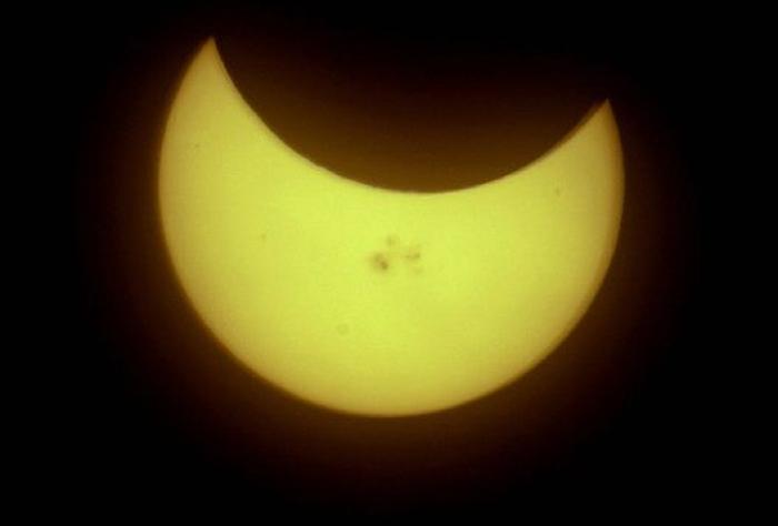 Eclipse parcial de Sol en EEUU: cuando la Luna invadió el astro rey (FOTOS)