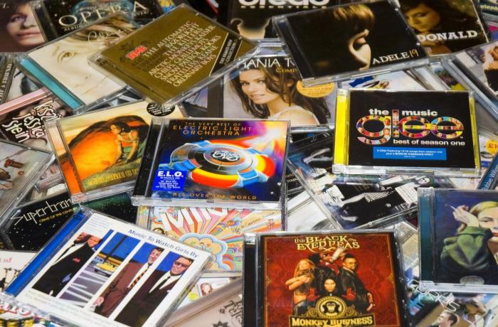 12 cosas que nos estamos perdiendo por dejar de escuchar CDs