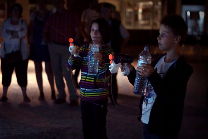 El grafiti hecho arte: del espray al agua y LED (FOTOS)