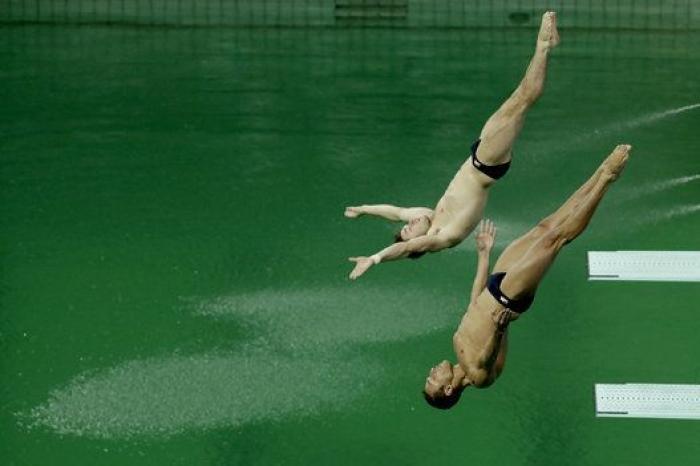 La (casi) inaudita imagen de dos nadadoras tocando la pared exactamente al mismo tiempo