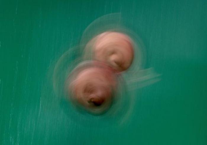 La (casi) inaudita imagen de dos nadadoras tocando la pared exactamente al mismo tiempo