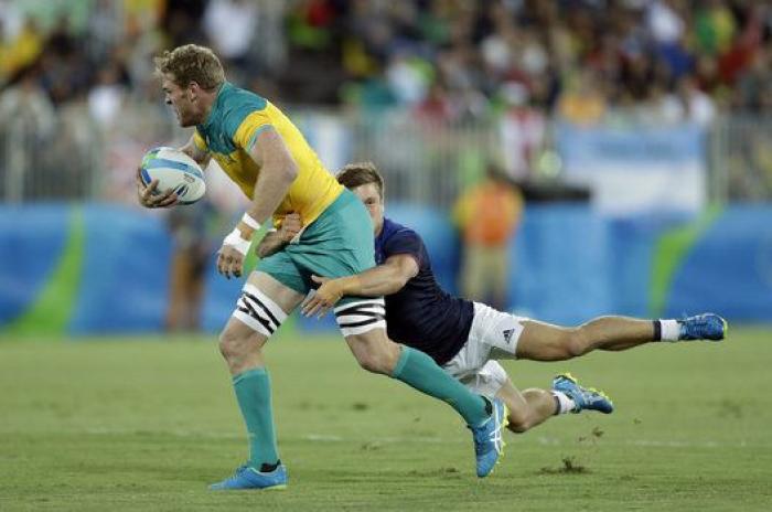 La (casi) inaudita imagen de dos nadadoras tocando la pared exactamente al mismo tiempo