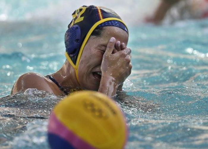 La (casi) inaudita imagen de dos nadadoras tocando la pared exactamente al mismo tiempo