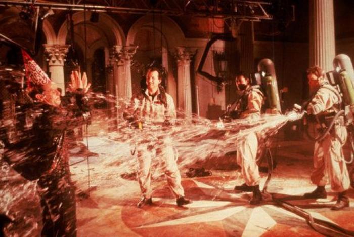 Cinco claves de la nueva 'Cazafantasmas' que recuerdan a la antigua (y otras cinco que no)