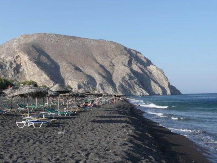 Las playas de arena negra más bonitas del mundo
