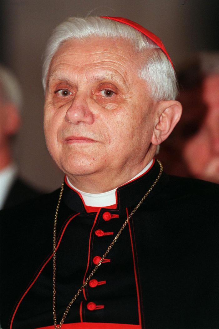 Muere Benedicto XVI, el primer papa que renunció a su cargo en seis siglos