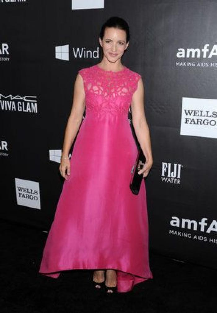 Rihanna vs. Miley Cyrus: los vestidos más impresionantes y 'aireados'