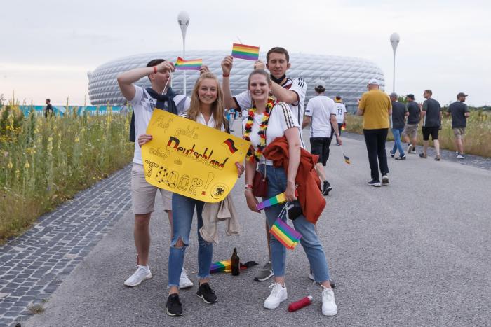 Qué hay detrás de los grupos que iban a protestar contra la Agenda 2030 y resultaron ser nazis