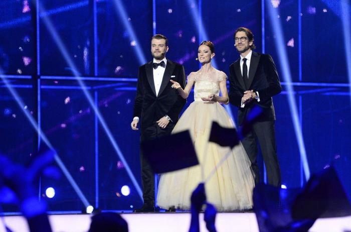 Eurovisión 2014: Los "oitpoints" de España a Rumania y el inglés de Carolina Casado (VÍDEO)