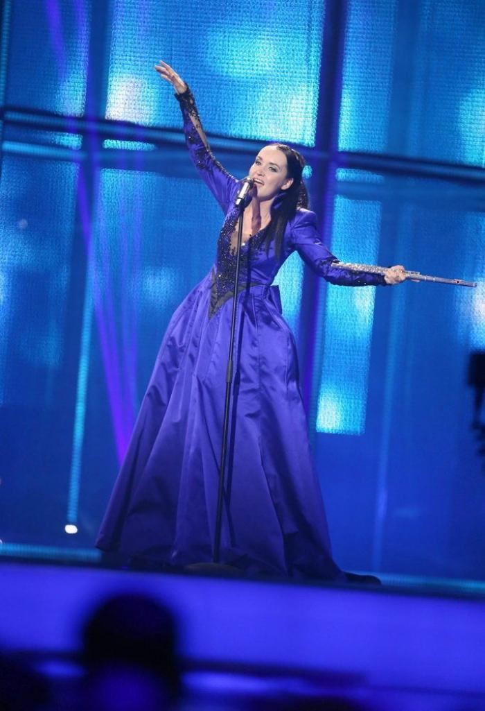 Eurovisión 2014: Los "oitpoints" de España a Rumania y el inglés de Carolina Casado (VÍDEO)