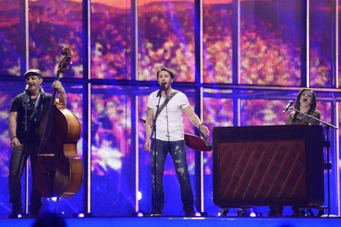 Eurovisión 2014: Los "oitpoints" de España a Rumania y el inglés de Carolina Casado (VÍDEO)