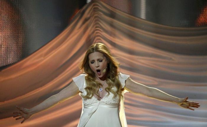 Eurovisión 2014: Los "oitpoints" de España a Rumania y el inglés de Carolina Casado (VÍDEO)