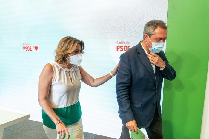 Espadas revela que pidió a Díaz que no dimitiera para evitar una gestora