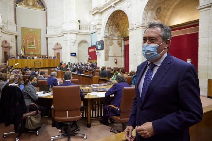 Espadas revela que pidió a Díaz que no dimitiera para evitar una gestora