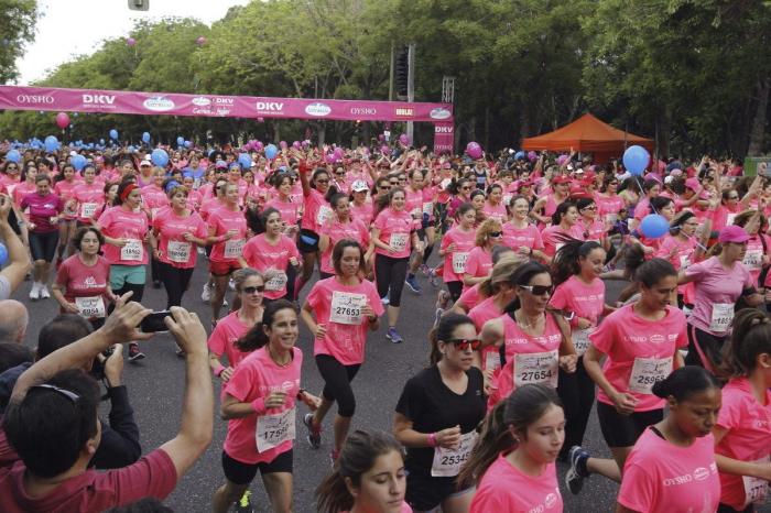 Carrera de la Mujer 2014: 30.000 mujeres corren en Madrid contra el cáncer (FOTOS)