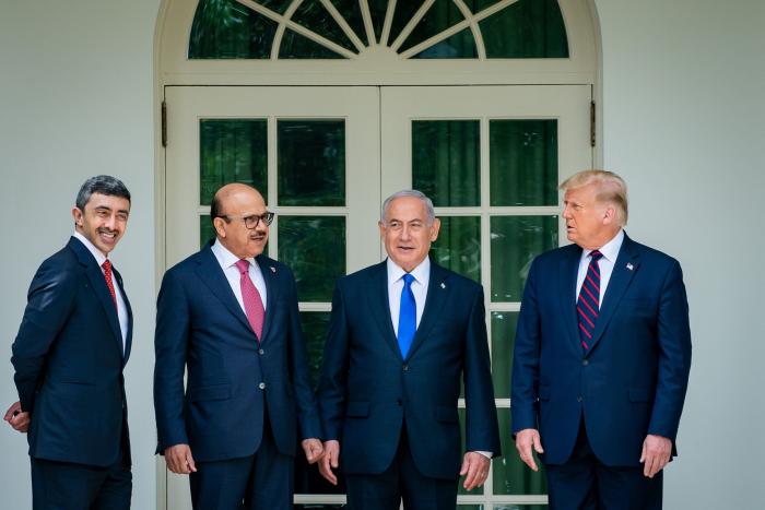 Israel formaliza sus relaciones con Emiratos y Bahrein con el aval de Trump