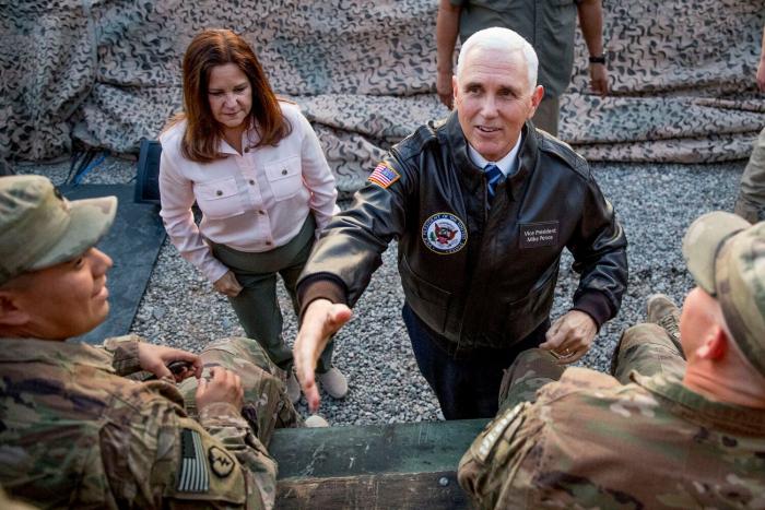 Los republicanos agitan el patriotismo de EEUU como la "nación de los milagros"