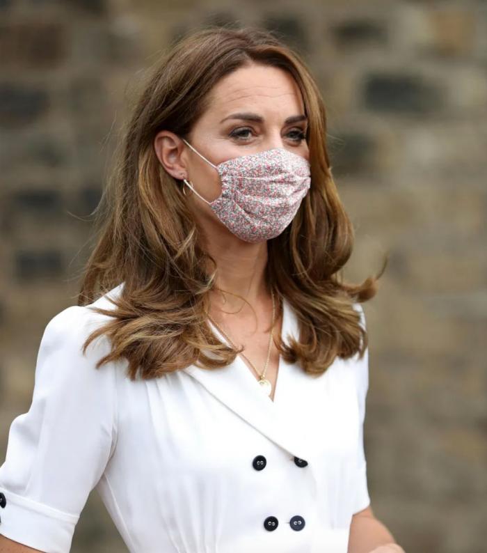 Sharon Stone y Jennifer Aniston llevan su defensa de las vacunas al máximo: quizá ni tú llegarías tan lejos