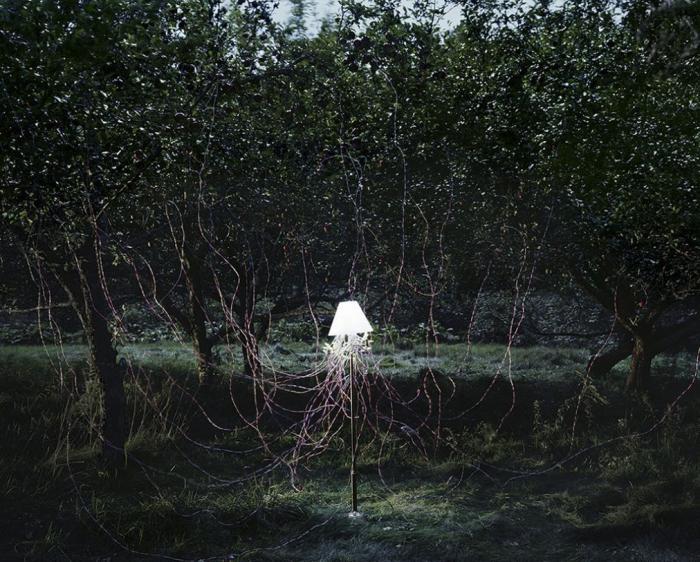 El fotógrafo Caleb Charland recupera el viejo experimento de la patata y la energía