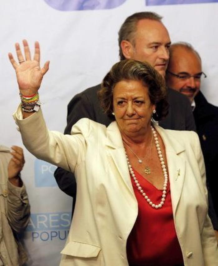 Aguirre acusa a Carmena de querer "la alcaldía como trampolín para romper la democracia"