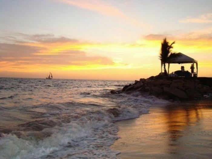 “Cuando uno sale del armario en un pueblo, sale toda la familia”