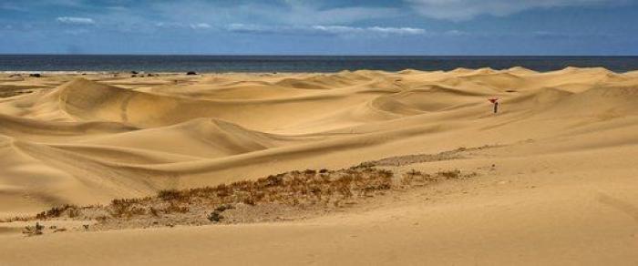 “Cuando uno sale del armario en un pueblo, sale toda la familia”