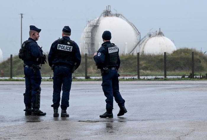 Los sindicatos galos convocan una gran movilización el 18 de octubre por el derecho de huelga