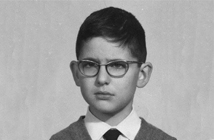 Íñigo Errejón cuelga la camisa azul y se viste como nunca antes lo habías visto (ni imaginado)