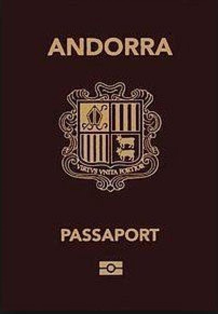 ¡Que lo enseñen, que lo enseñen! Pasaporte Covid en el Congreso ya