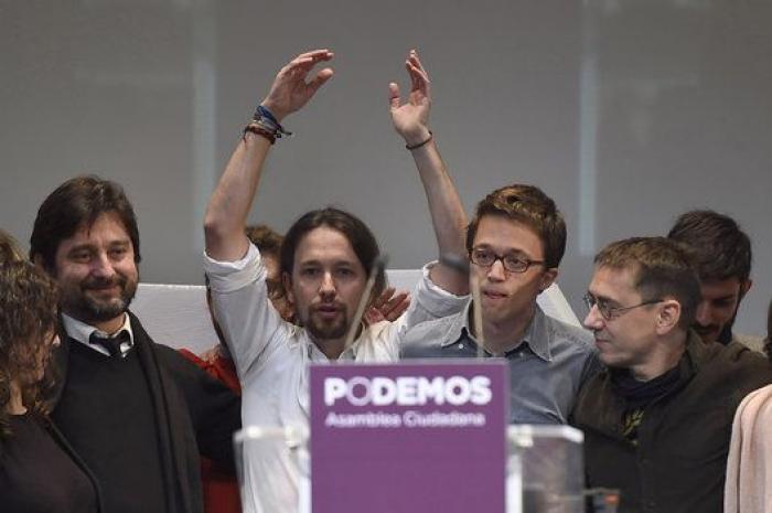 ¿Qué poema ha recitado Pablo Iglesias? ¿Y qué canciones han cantado?