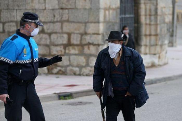 Las fotos del incendio que ha destruido la fábrica de Campofrío en Burgos