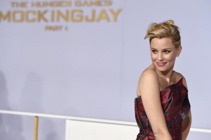 Vestidos imposibles en el estreno de 'Los juegos del hambre: Sinsajo - Parte 1' (FOTOS)