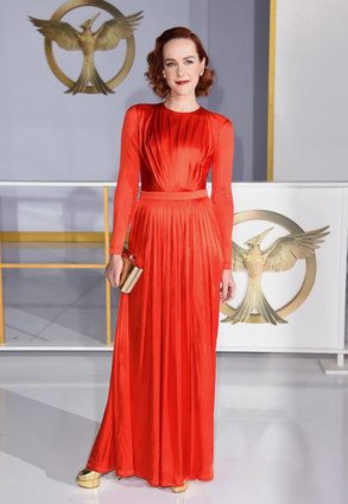 Vestidos imposibles en el estreno de 'Los juegos del hambre: Sinsajo - Parte 1' (FOTOS)