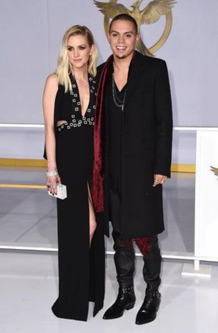 Vestidos imposibles en el estreno de 'Los juegos del hambre: Sinsajo - Parte 1' (FOTOS)