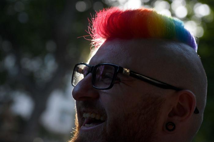 La sociedad española, conmocionada por la LGTBIfobia: “Parece que vivimos una ola de odio"