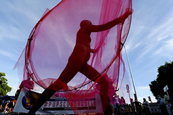 La sociedad española, conmocionada por la LGTBIfobia: “Parece que vivimos una ola de odio"