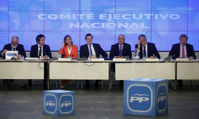 Las caras del día después de las elecciones (FOTOS)