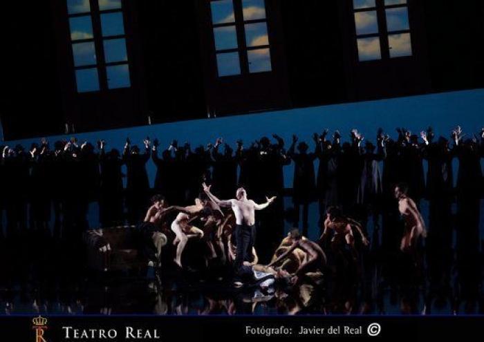 'Antonio y Cleopatra', ni mal ni bien, sino todo lo contrario