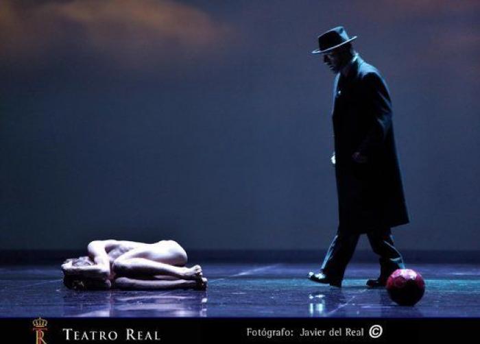 'Antonio y Cleopatra', ni mal ni bien, sino todo lo contrario