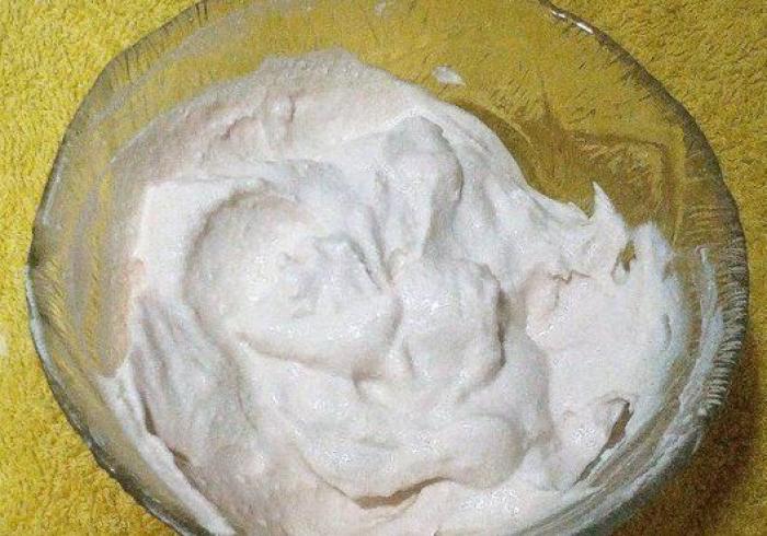 Seis curiosidades sobre el ube, el tubérculo que ‘tiñe' tus recetas de morado